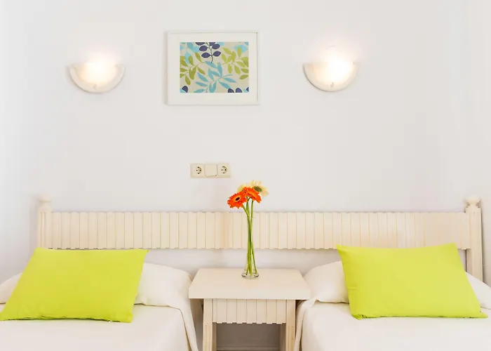 מלון Garau Petit