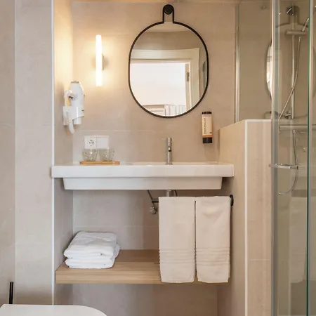 호텔 Garau Petit *